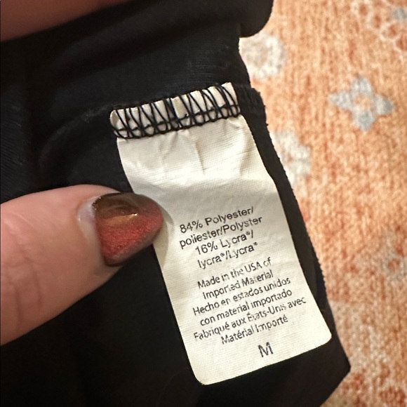 Beyond Yoga® remix short-sleeve crop T-shirt black style# HR7675 size medium - Picture 6 of 6